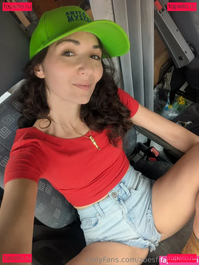 zoesfrenchpress Onlyfans Photo Gallery 