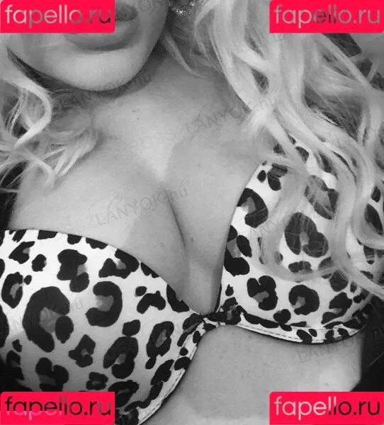 eveliinngy Onlyfans Photo Gallery 
