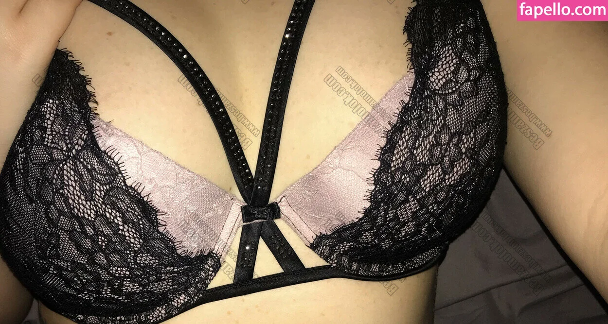 eveliinngy Onlyfans Photo Gallery 