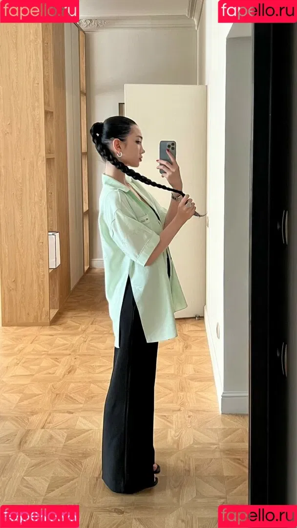 Aya Shalkar Onlyfans Photo Gallery 