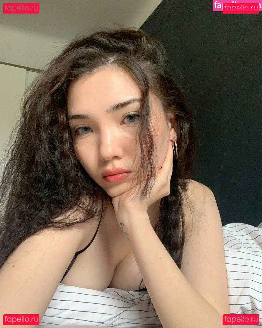 Aya Shalkar Onlyfans Photo Gallery 