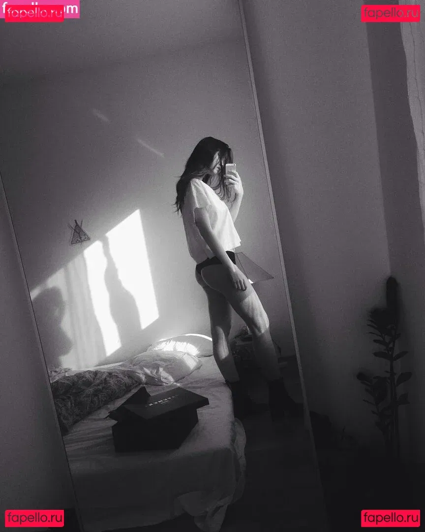 Aya Shalkar Onlyfans Photo Gallery 