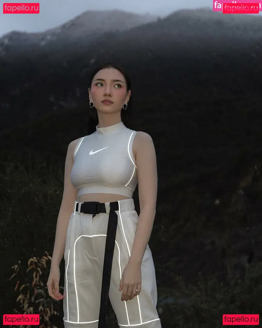 Aya Shalkar Onlyfans Photo Gallery 