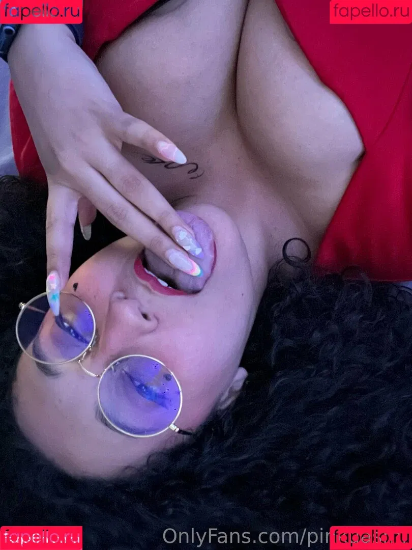 pinkuasmr Onlyfans Photo Gallery 