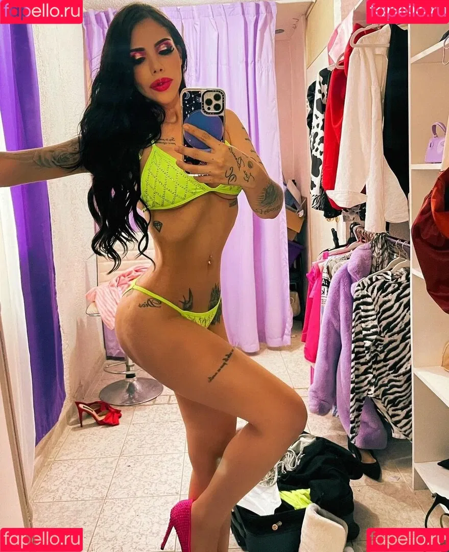 Claudia Guajardo Onlyfans Photo Gallery 