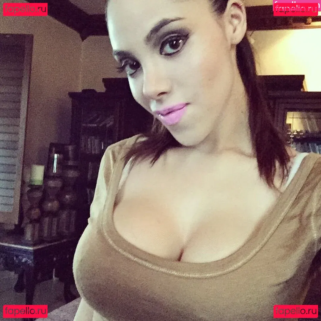 Claudia Guajardo Onlyfans Photo Gallery 