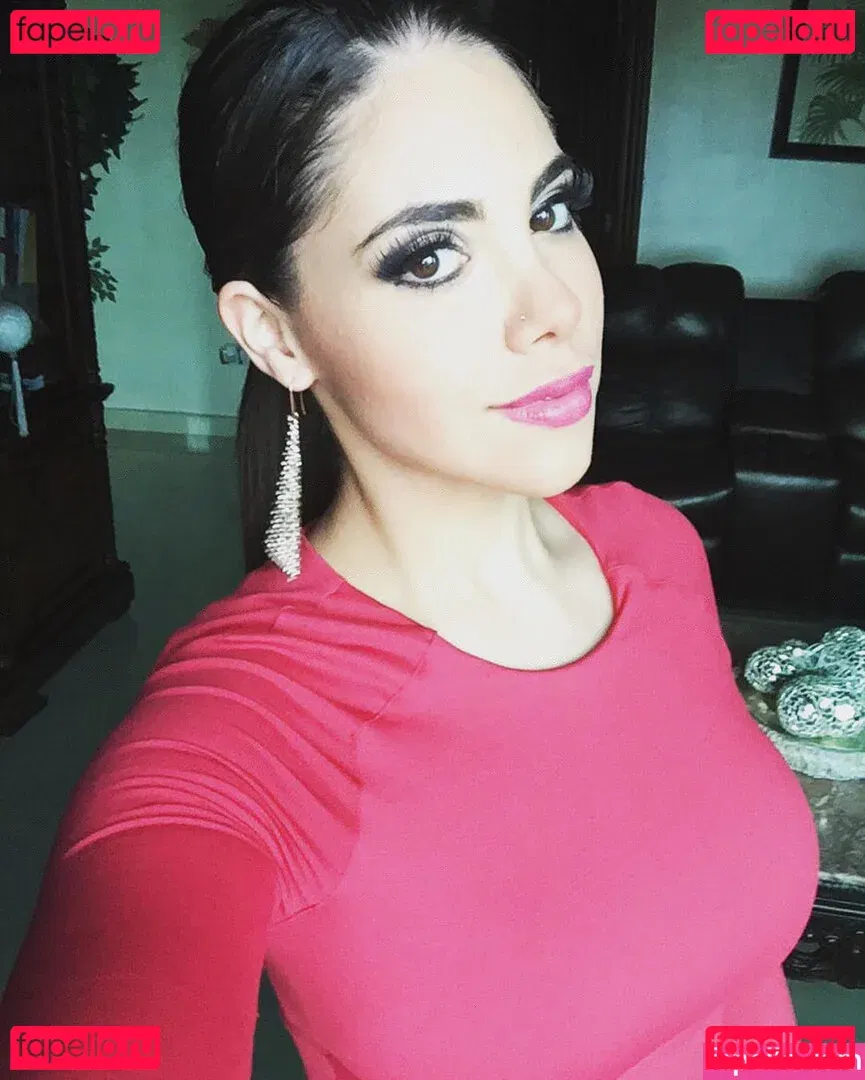 Claudia Guajardo Onlyfans Photo Gallery 