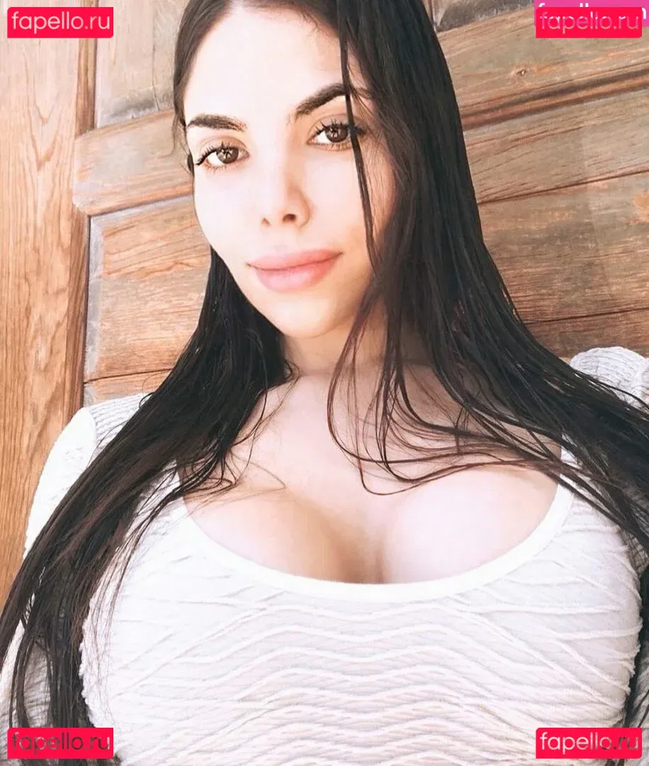 Claudia Guajardo Onlyfans Photo Gallery 