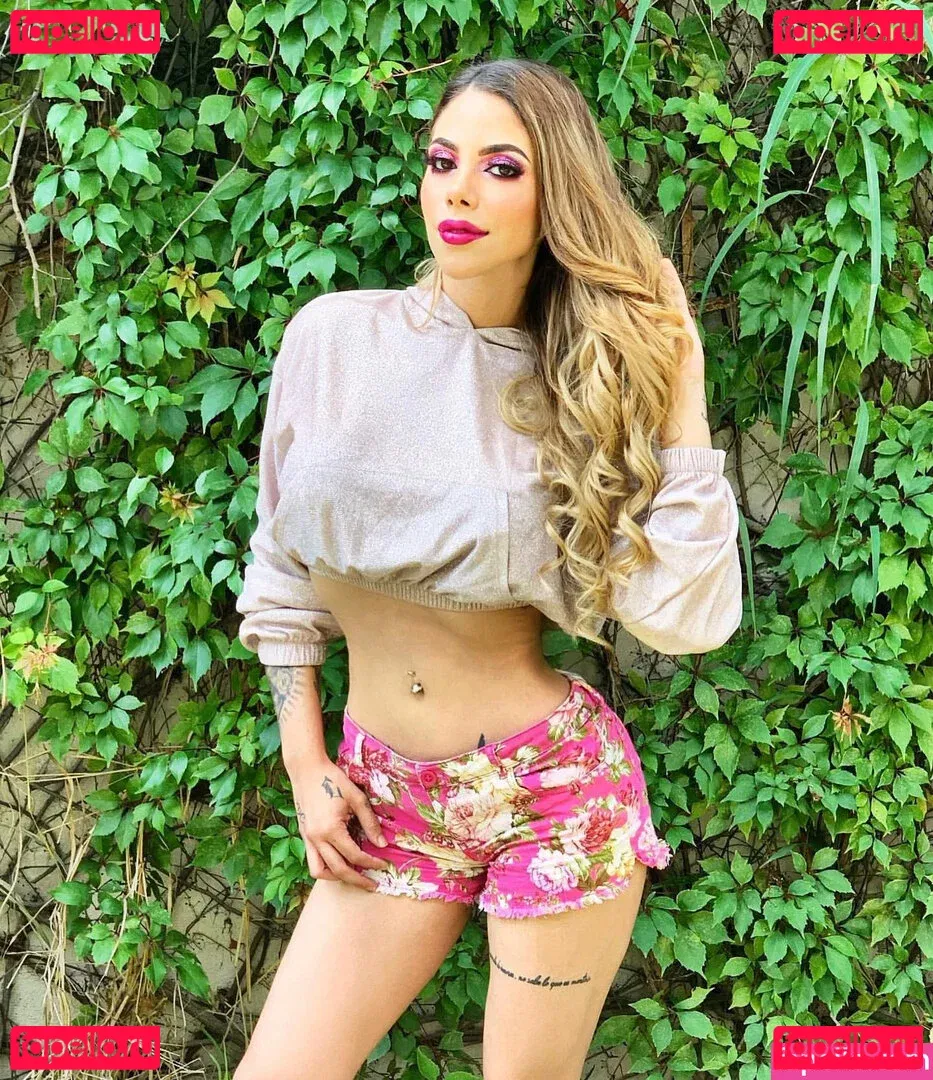 Claudia Guajardo Onlyfans Photo Gallery 