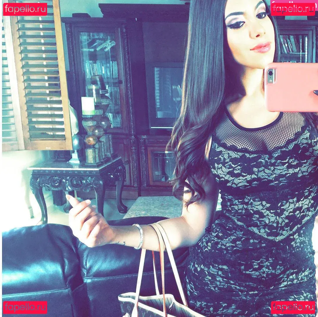 Claudia Guajardo Onlyfans Photo Gallery 