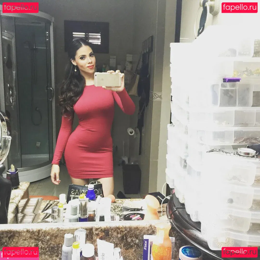 Claudia Guajardo Onlyfans Photo Gallery 