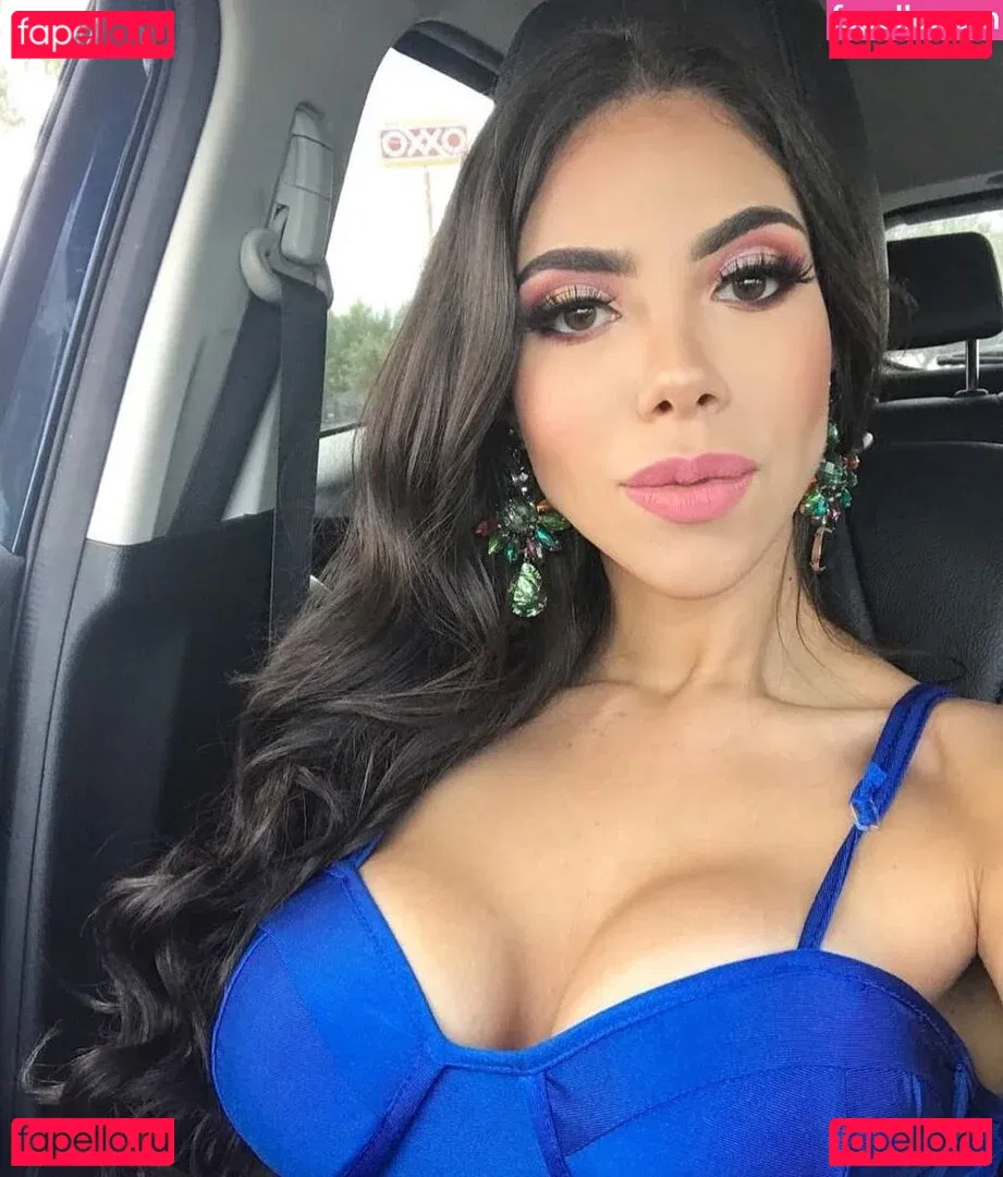 Claudia Guajardo Onlyfans Photo Gallery 
