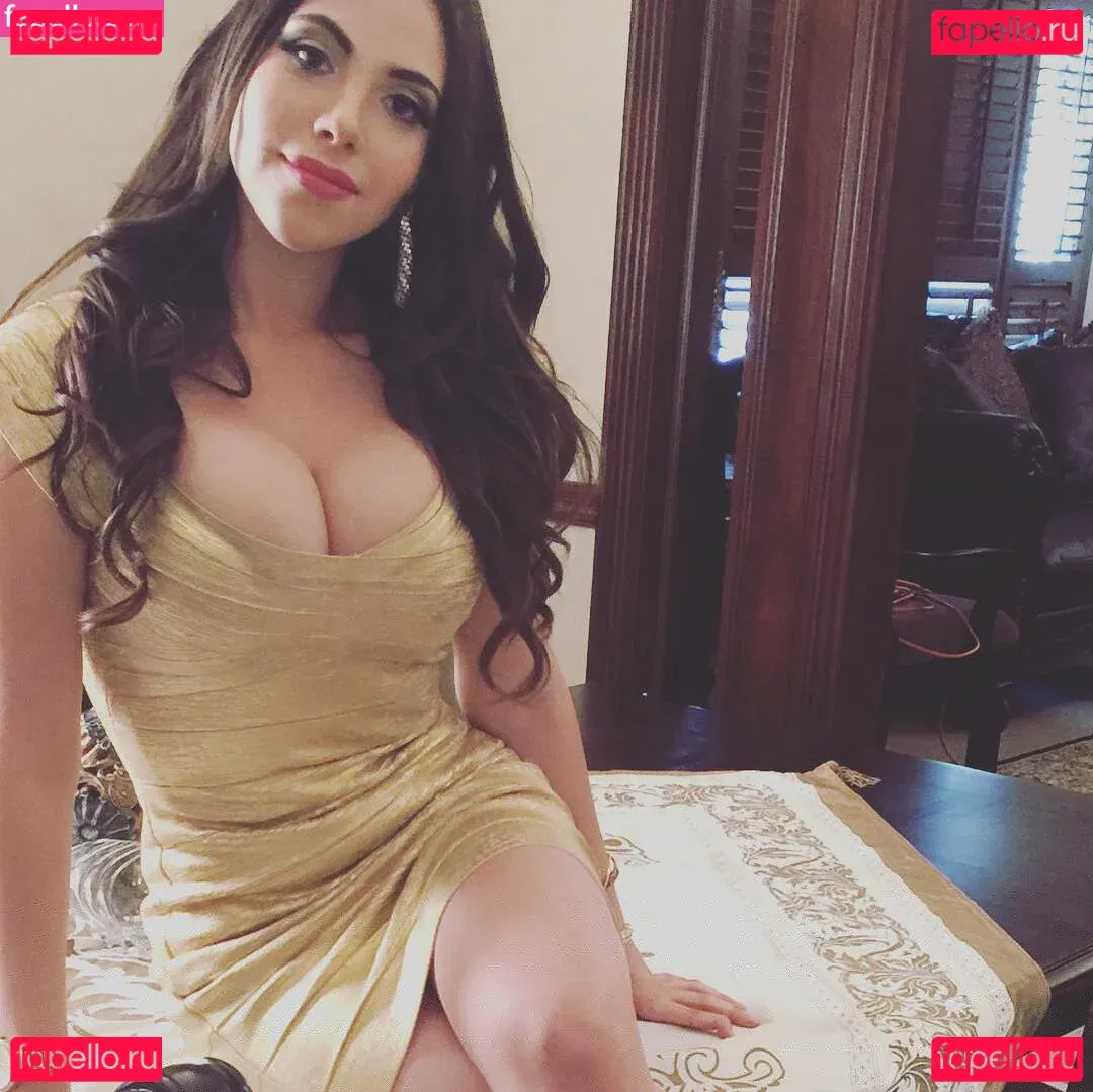 Claudia Guajardo Onlyfans Photo Gallery 