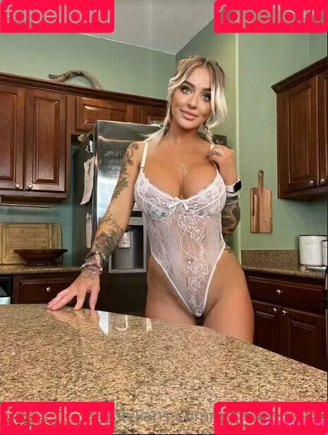 ashleywolfxo Onlyfans Photo Gallery 
