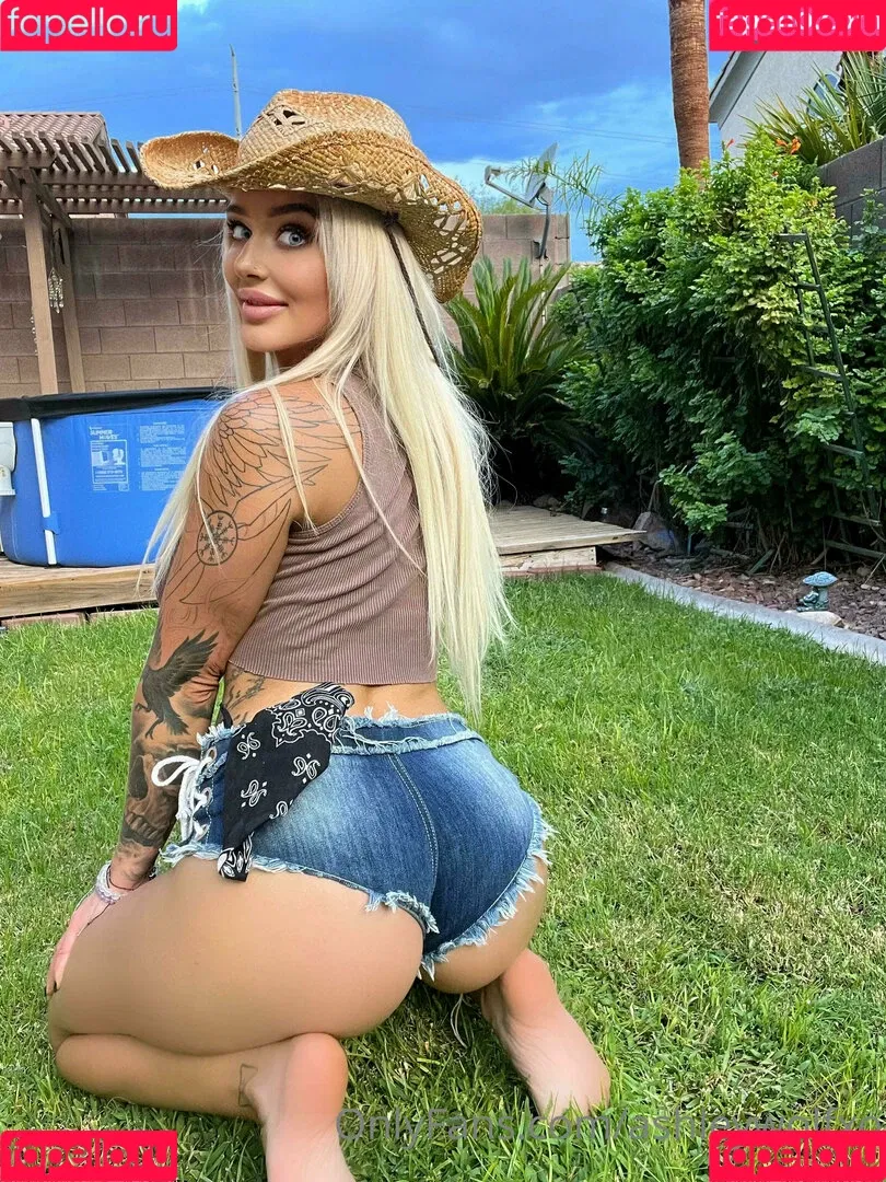 ashleywolfxo Onlyfans Photo Gallery 