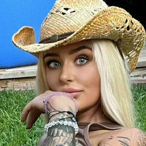 ashleywolfxo Onlyfans Photo Gallery 