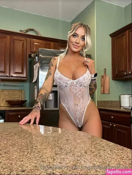 ashleywolfxo Onlyfans Photo Gallery 