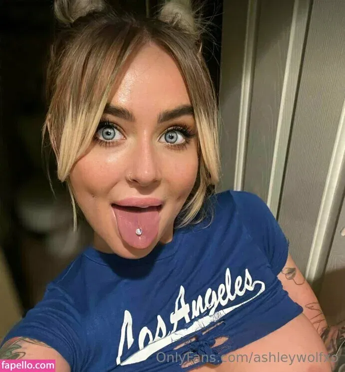 ashleywolfxo Onlyfans Photo Gallery 