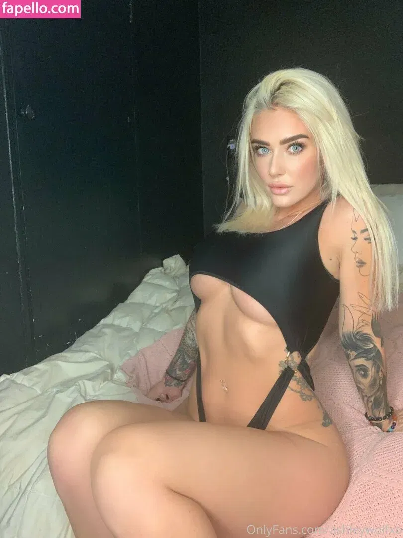 ashleywolfxo Onlyfans Photo Gallery 