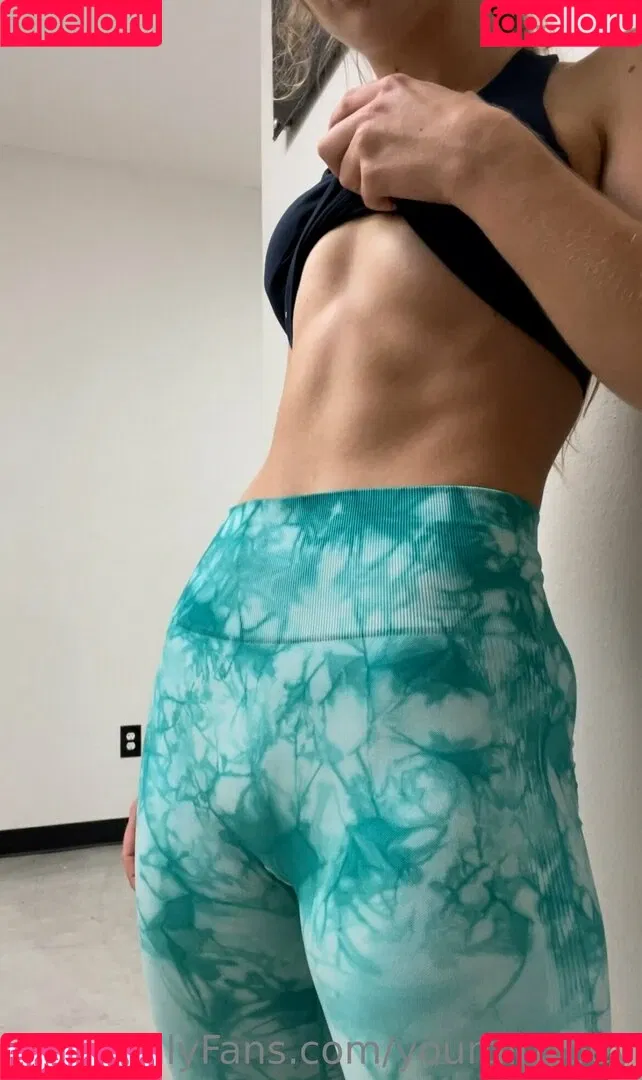 yourgirlzoey Onlyfans Photo Gallery 