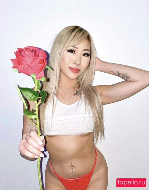 Peachykorean Onlyfans Photo Gallery 