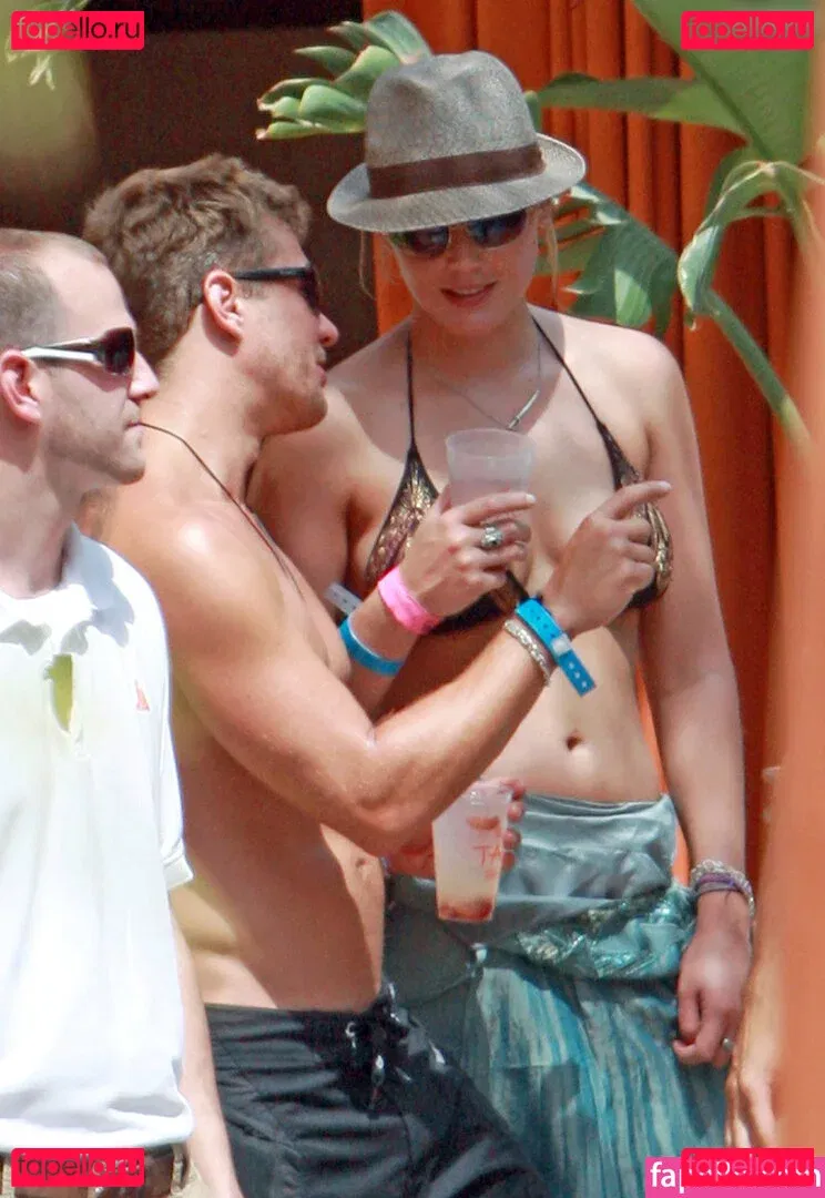 Abbie Cornish Onlyfans Photo Gallery 