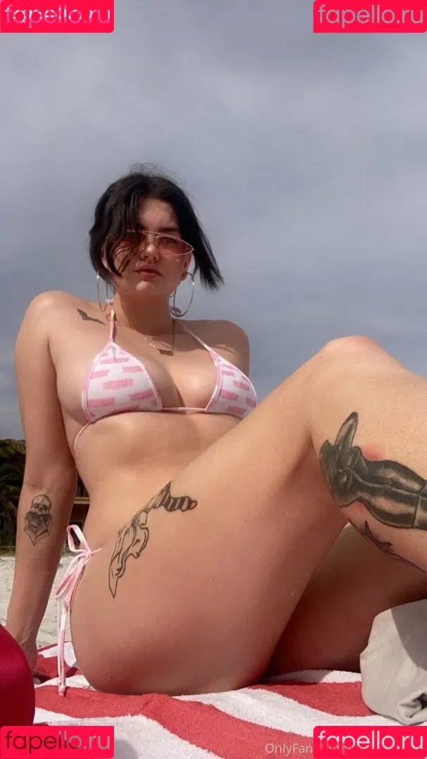 bimb0esque Onlyfans Photo Gallery 