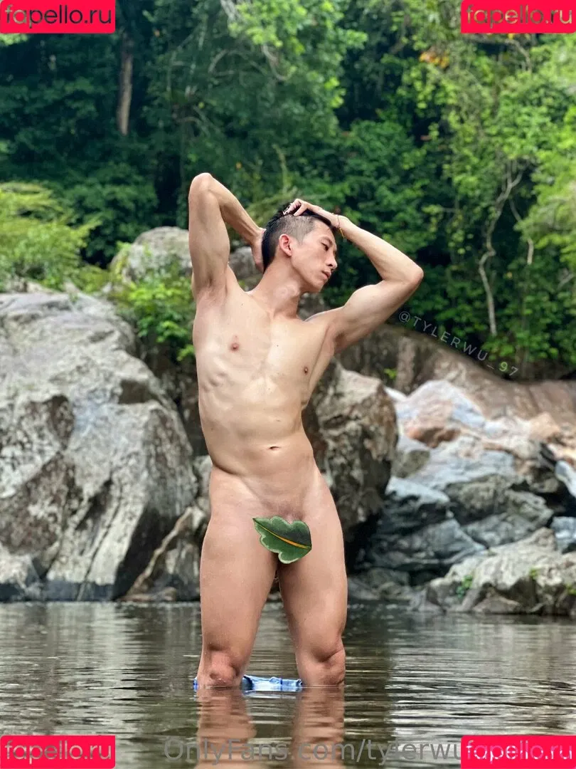 tylerwu_97free Onlyfans Photo Gallery 