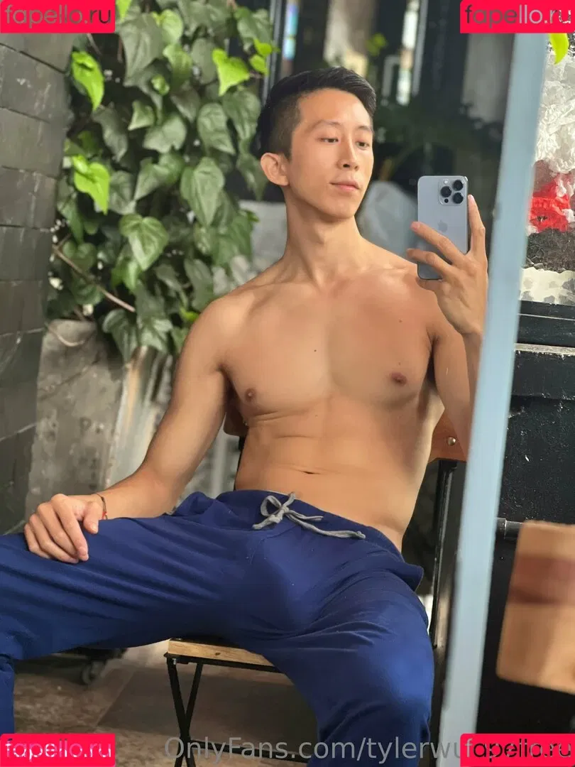 tylerwu_97free Onlyfans Photo Gallery 