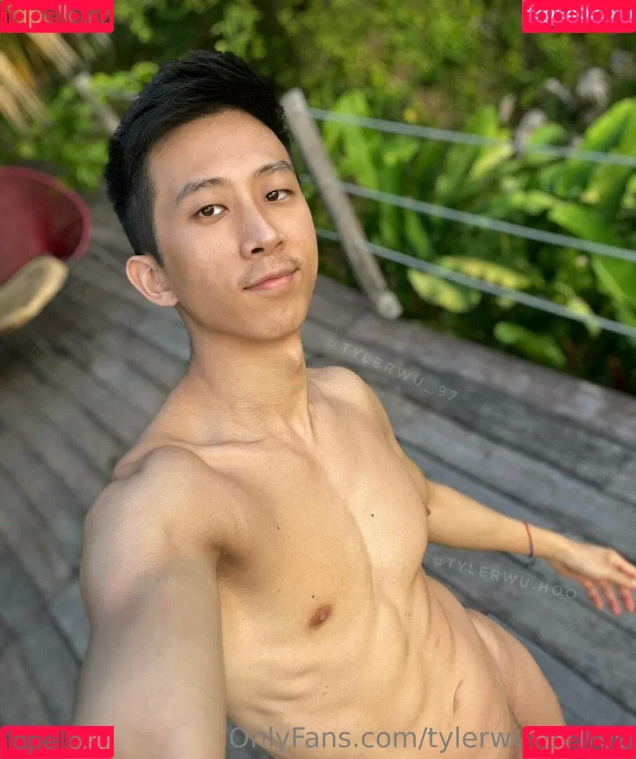 tylerwu_97free Onlyfans Photo Gallery 