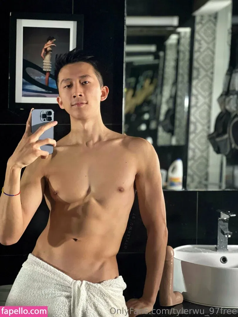 tylerwu_97free Onlyfans Photo Gallery 