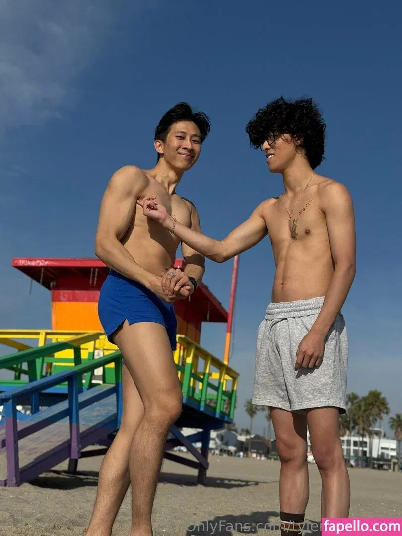 tylerwu_97free Onlyfans Photo Gallery 