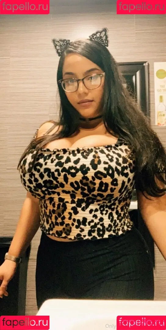 Jaki-Oppai Onlyfans Photo Gallery 