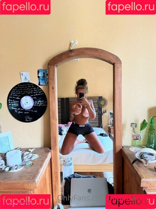 moonwolgirl Onlyfans Photo Gallery 