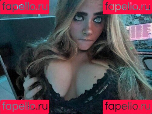 moonwolgirl Onlyfans Photo Gallery 