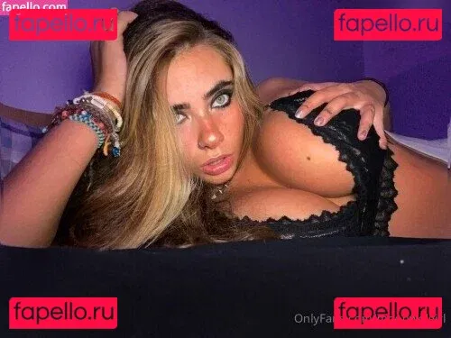 moonwolgirl Onlyfans Photo Gallery 