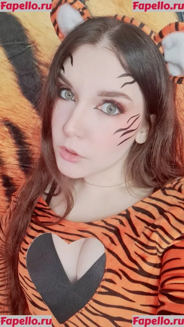 ASMR KittyKlaw Onlyfans Photo Gallery 