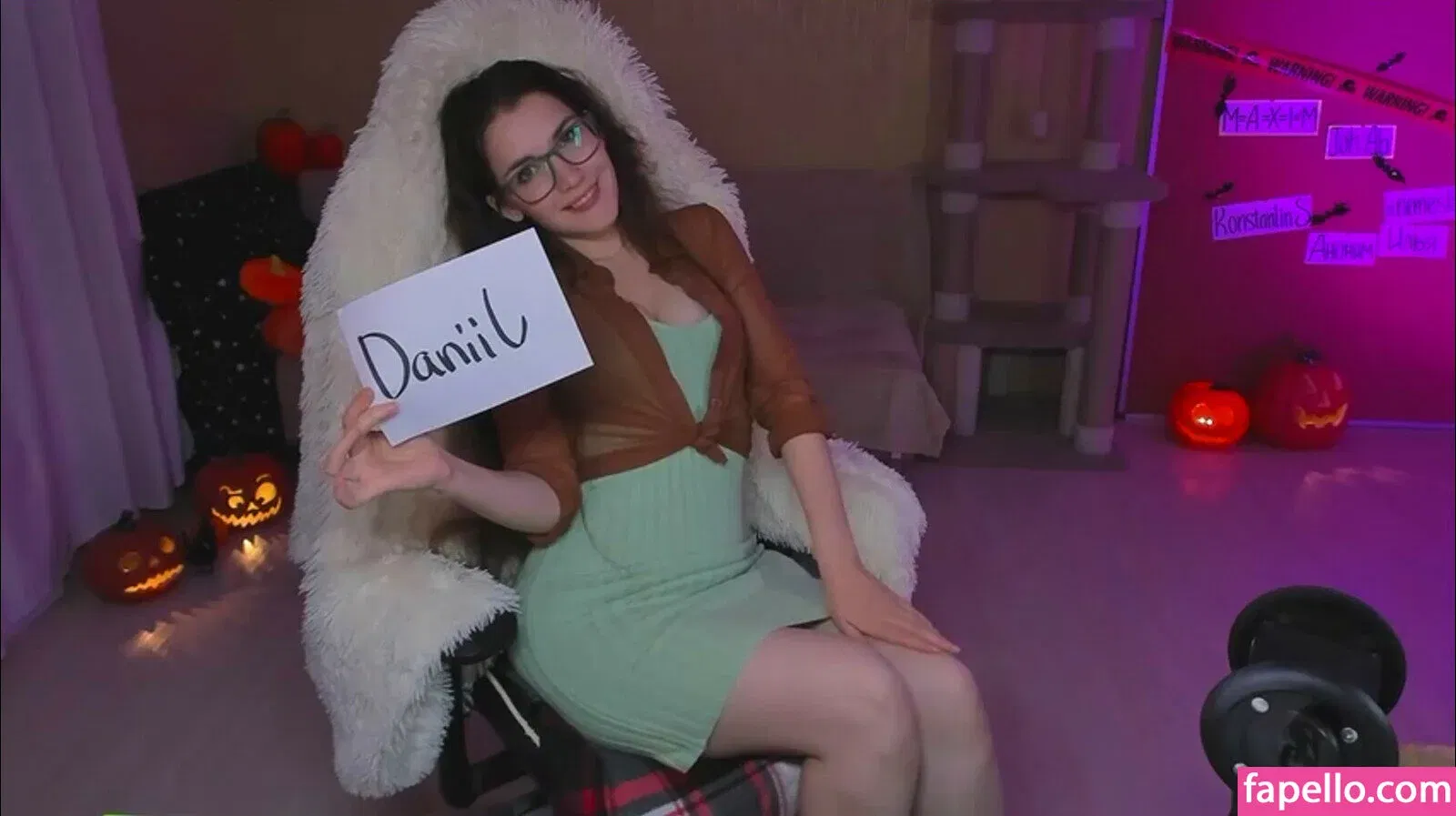 ASMR KittyKlaw Onlyfans Photo Gallery 