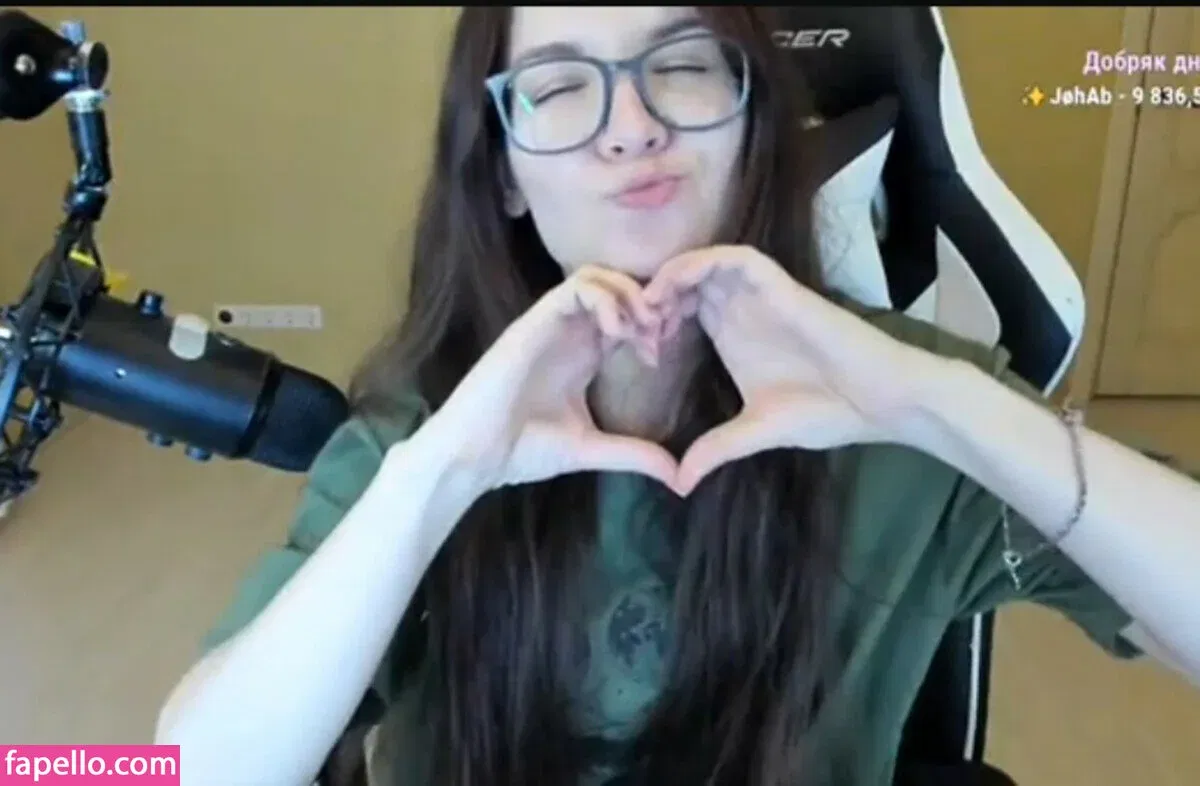 ASMR KittyKlaw Onlyfans Photo Gallery 