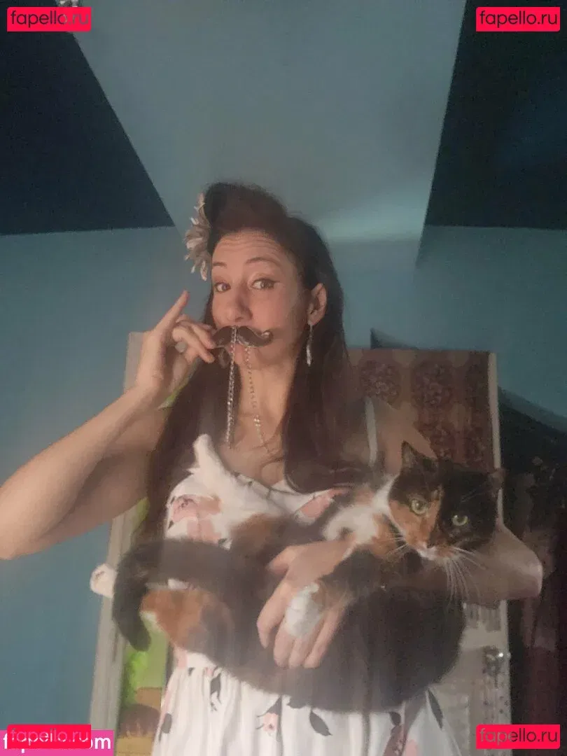 katcalico Onlyfans Photo Gallery 