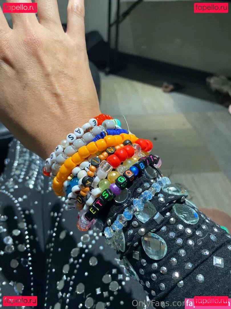 katcalico Onlyfans Photo Gallery 