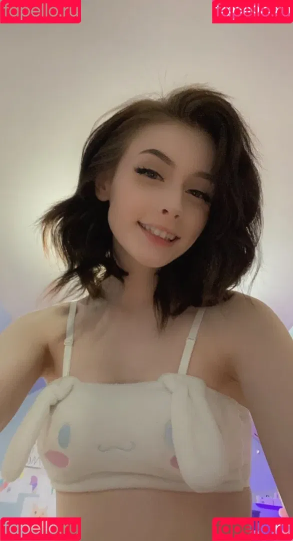 Soggyalien22 Onlyfans Photo Gallery 