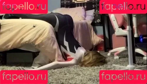 Soggyalien22 Onlyfans Photo Gallery 