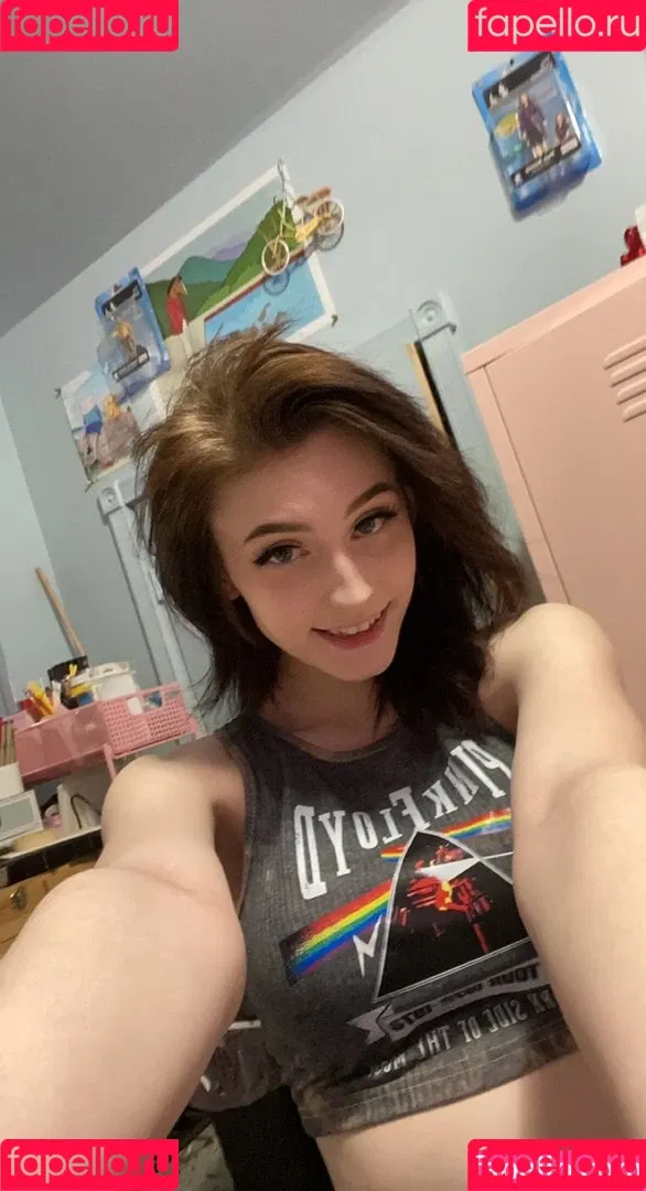 Soggyalien22 Onlyfans Photo Gallery 