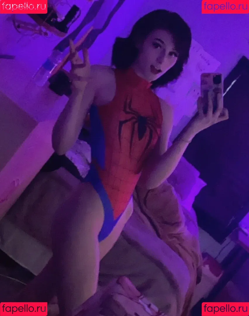 Soggyalien22 Onlyfans Photo Gallery 