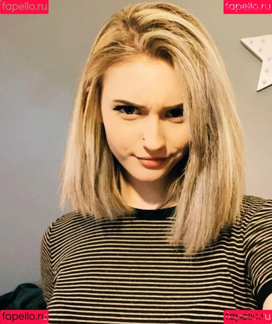 Soggyalien22 Onlyfans Photo Gallery 