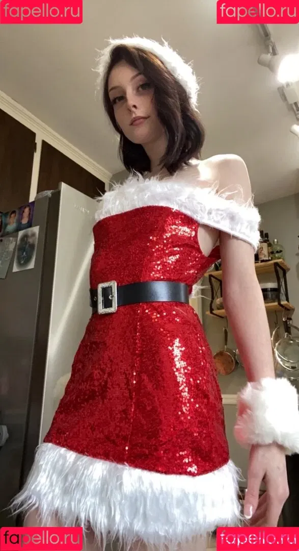 Soggyalien22 Onlyfans Photo Gallery 