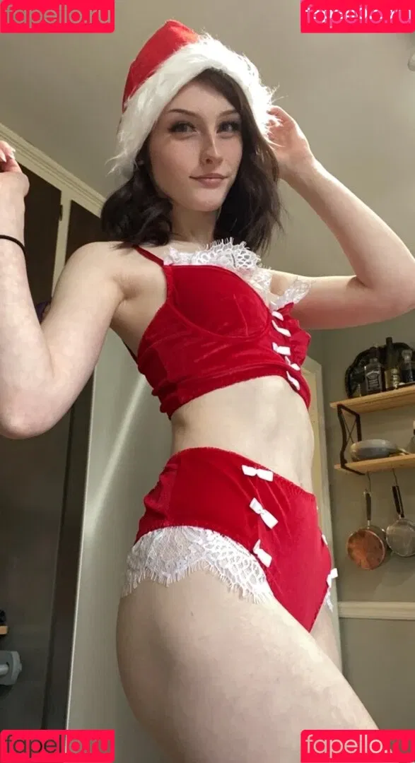 Soggyalien22 Onlyfans Photo Gallery 