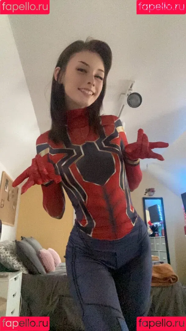 Soggyalien22 Onlyfans Photo Gallery 