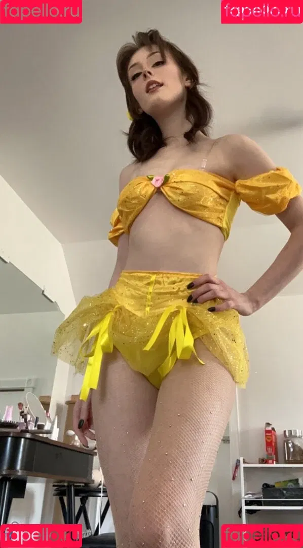 Soggyalien22 Onlyfans Photo Gallery 